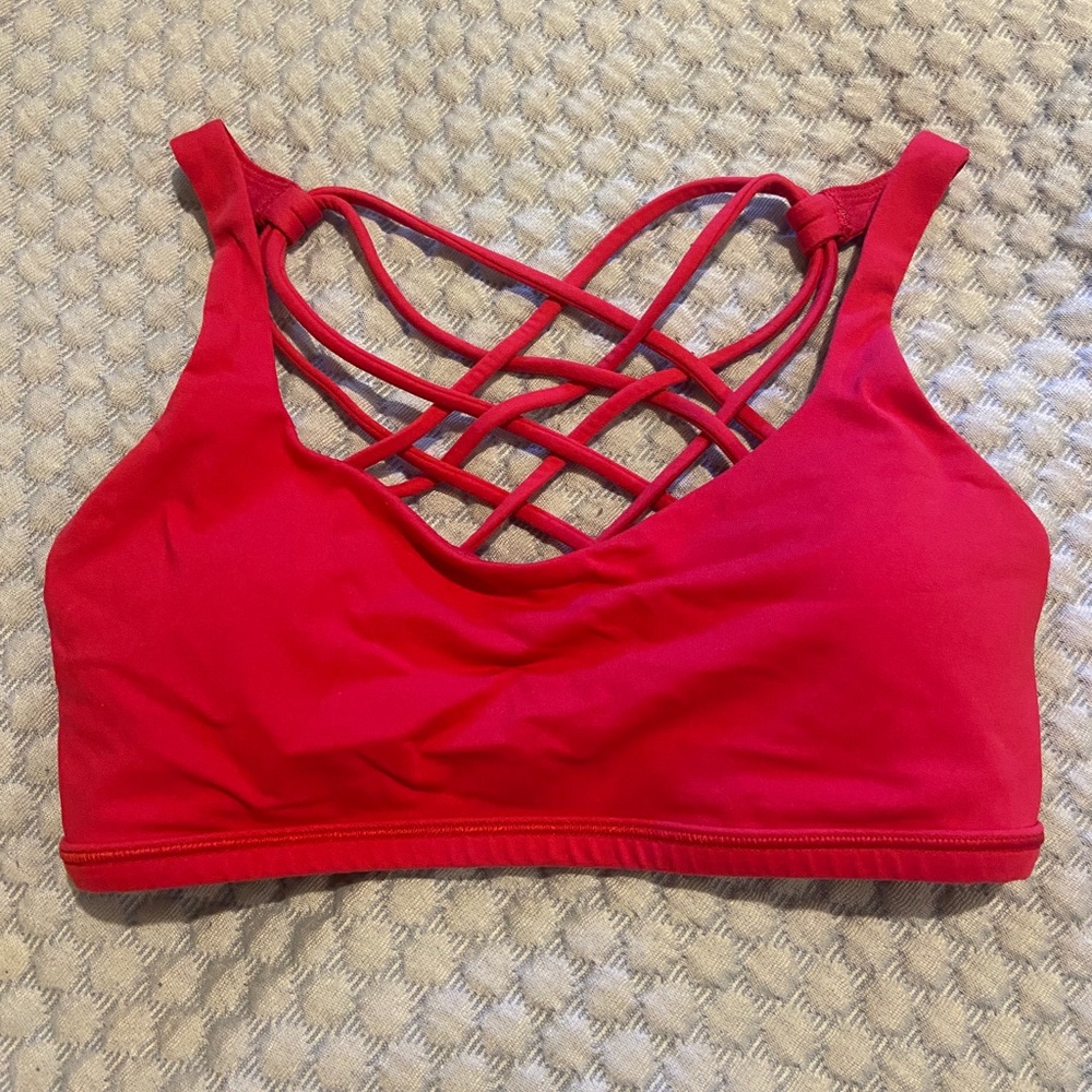 Lulu lemon sports bra